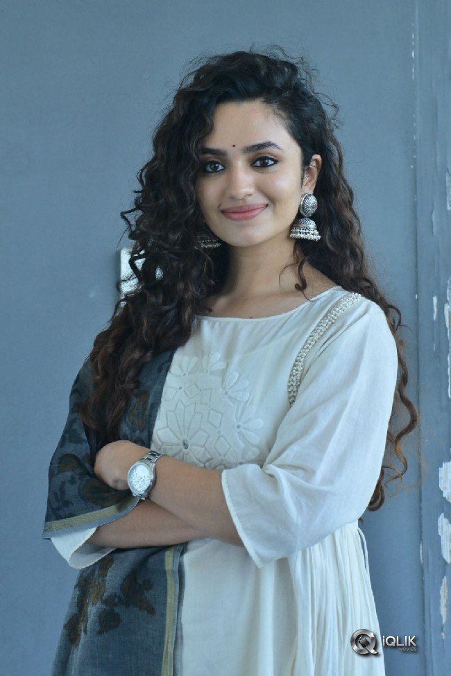 Malavika-Nair-New-Stills